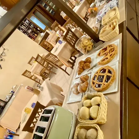 Отель Ristorante Ligure 3*